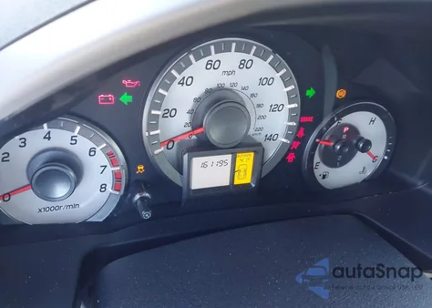 2015 Honda Pilot Ex-L z USA, uszkodzony, nr VIN 5FNYF3H54FB005411